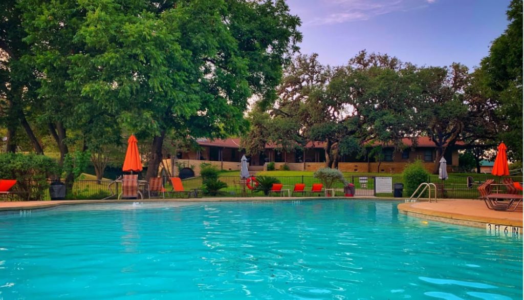 best resorts san antonio