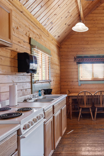 King-Cabin-Kitchen-and-Dining-room.jpg