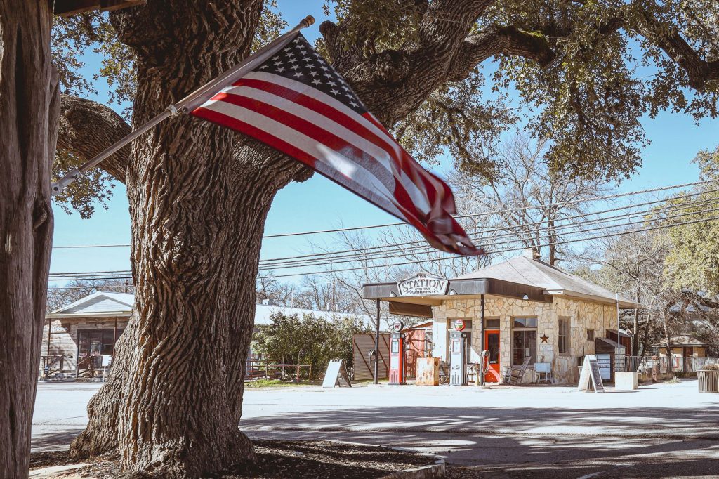 Mercer Street & Historic Downtown Dripping Springs